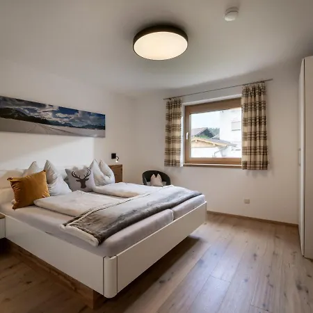 Bergpanorama Daire Kössen